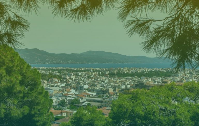 griekenland-uitzicht-op-de-stad-kalamata-2