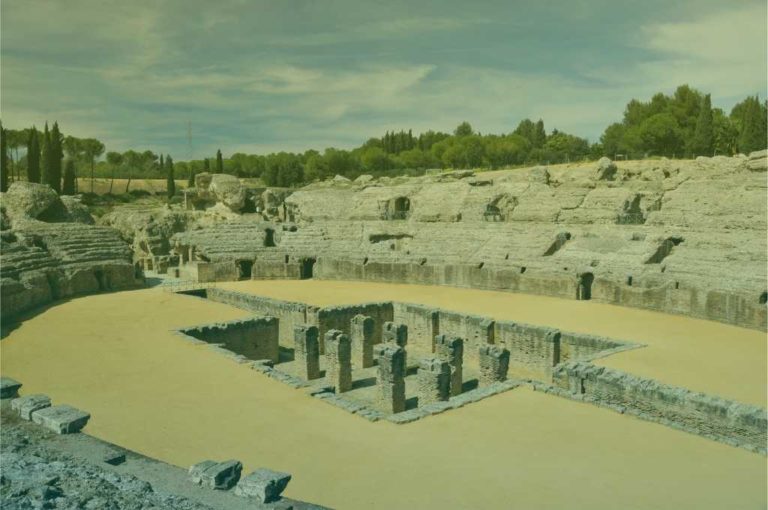 spanje-santiponce-amfitheater-italica-archeological-complex-2