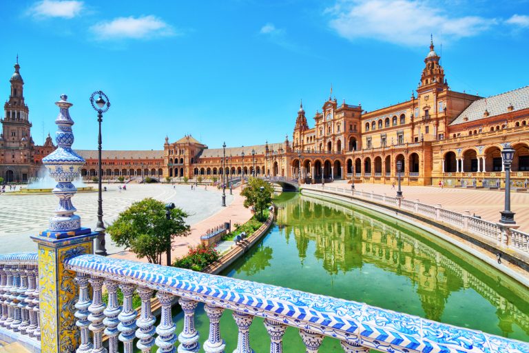plaza-de-espana-in-seville