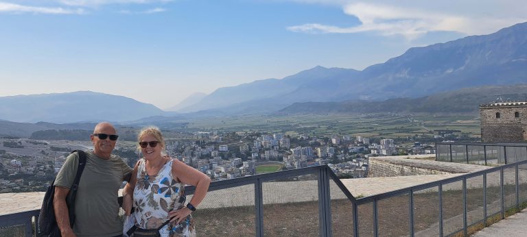 het-kasteel-van-gjirokaster-in-albanie-2