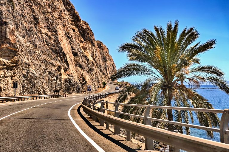 drivers-view-of-coastal-highway-with-mountains-ocean-views-2